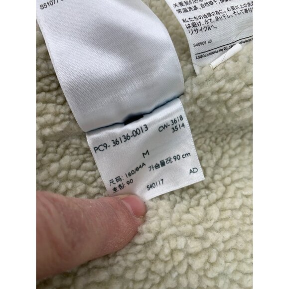 Levi's Blue Jean Jacket with White Sherpa Lining - Picture 12 of 12